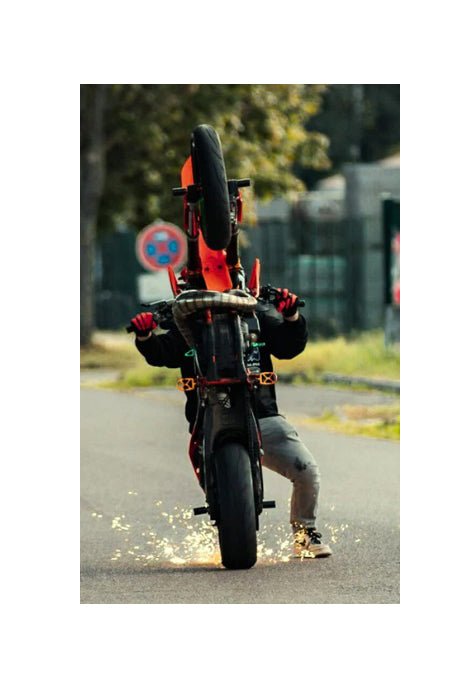 #exhaust_protector# - #thebrapshop# - #headlight_vinyl# - #hoodie# - #t-shirt# - #legalize_wheelies# - #braap# - #braaap# - #brap# - #wheelie# - #supermoto# - #supermotard# - #sm# - #motard#