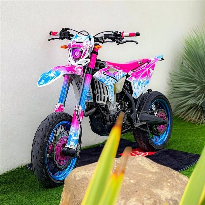 exhaust_protector - thebrapshop - headlight_vinyl - hoodie - t-shirt - legalize_wheelies - braap - braaap - brap - wheelie - supermoto - supermotard - sm - motard