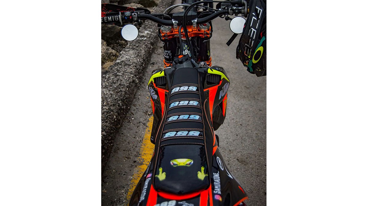 #exhaust_protector# - #thebrapshop# - #headlight_vinyl# - #hoodie# - #t-shirt# - #legalize_wheelies# - #braap# - #braaap# - #brap# - #wheelie# - #supermoto# - #supermotard# - #sm# - #motard#