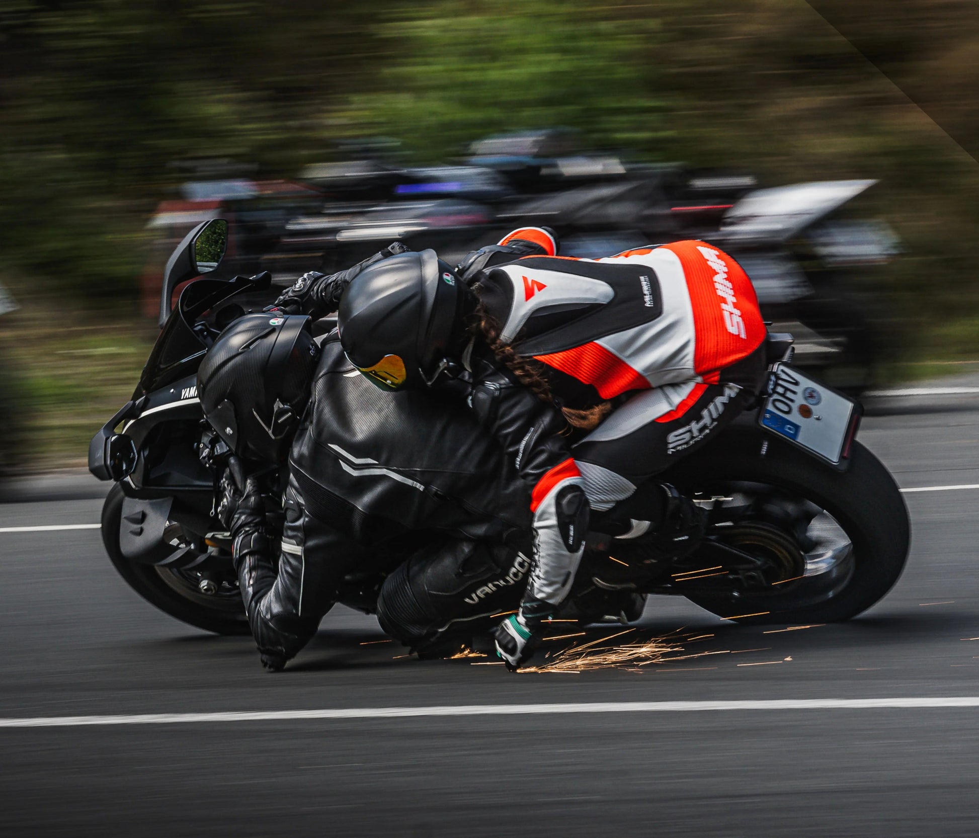 exhaust_protector - thebrapshop - headlight_vinyl - hoodie - t-shirt - legalize_wheelies - braap - braaap - brap - wheelie - supermoto - supermotard - sm - motard