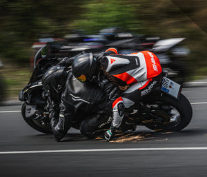 exhaust_protector - thebrapshop - headlight_vinyl - hoodie - t-shirt - legalize_wheelies - braap - braaap - brap - wheelie - supermoto - supermotard - sm - motard