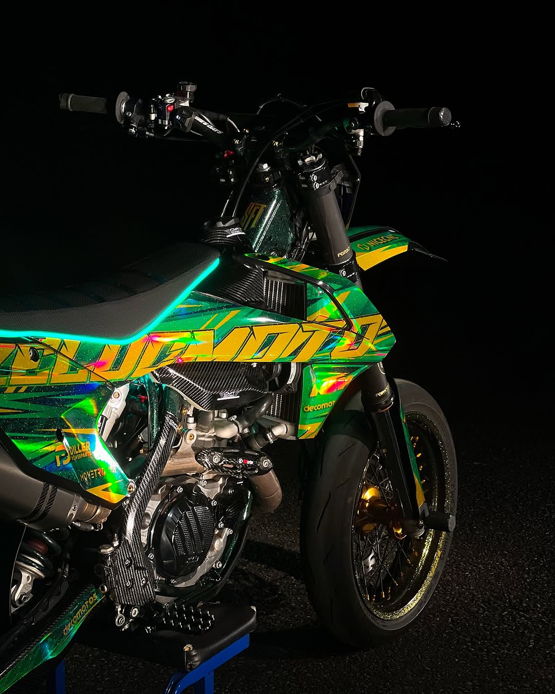 #exhaust_protector# - #thebrapshop# - #headlight_vinyl# - #hoodie# - #t-shirt# - #legalize_wheelies# - #braap# - #braaap# - #brap# - #wheelie# - #supermoto# - #supermotard# - #sm# - #motard#
