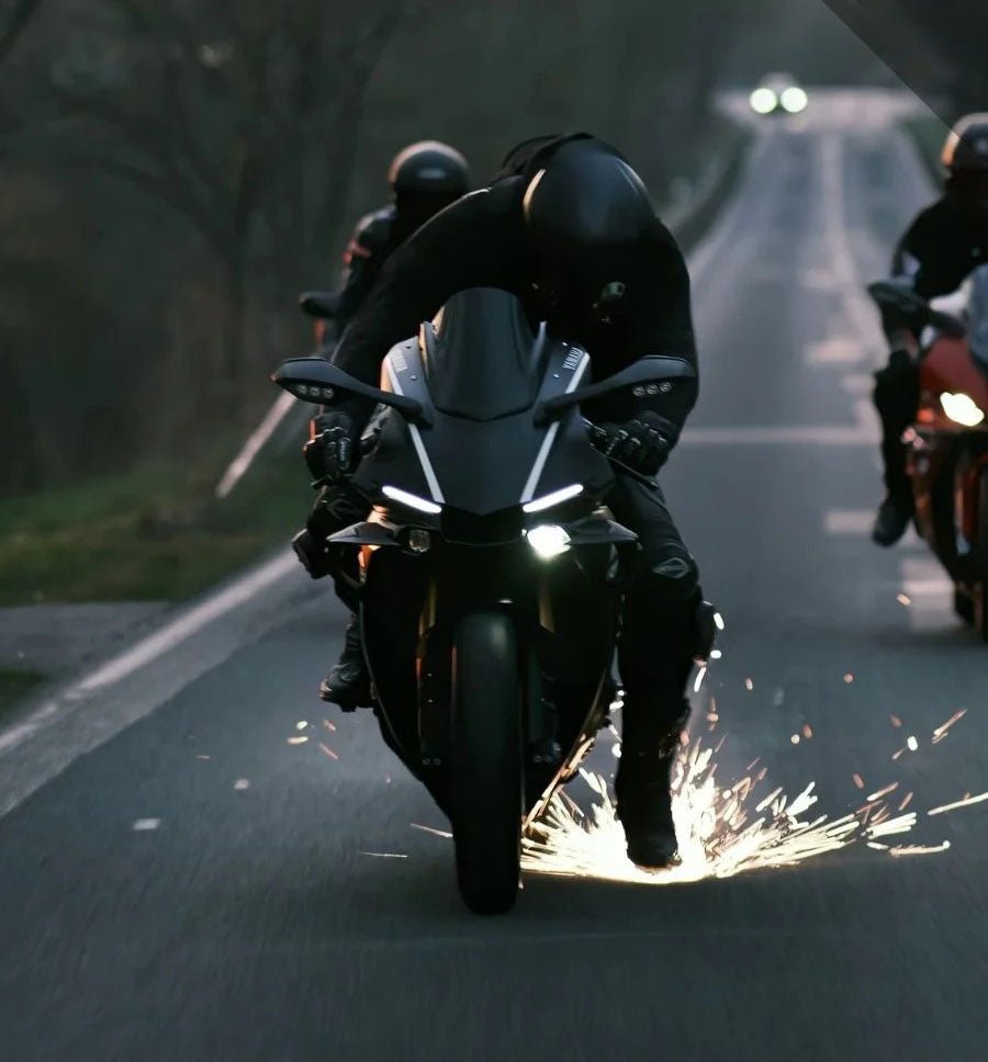 exhaust_protector - thebrapshop - headlight_vinyl - hoodie - t-shirt - legalize_wheelies - braap - braaap - brap - wheelie - supermoto - supermotard - sm - motard