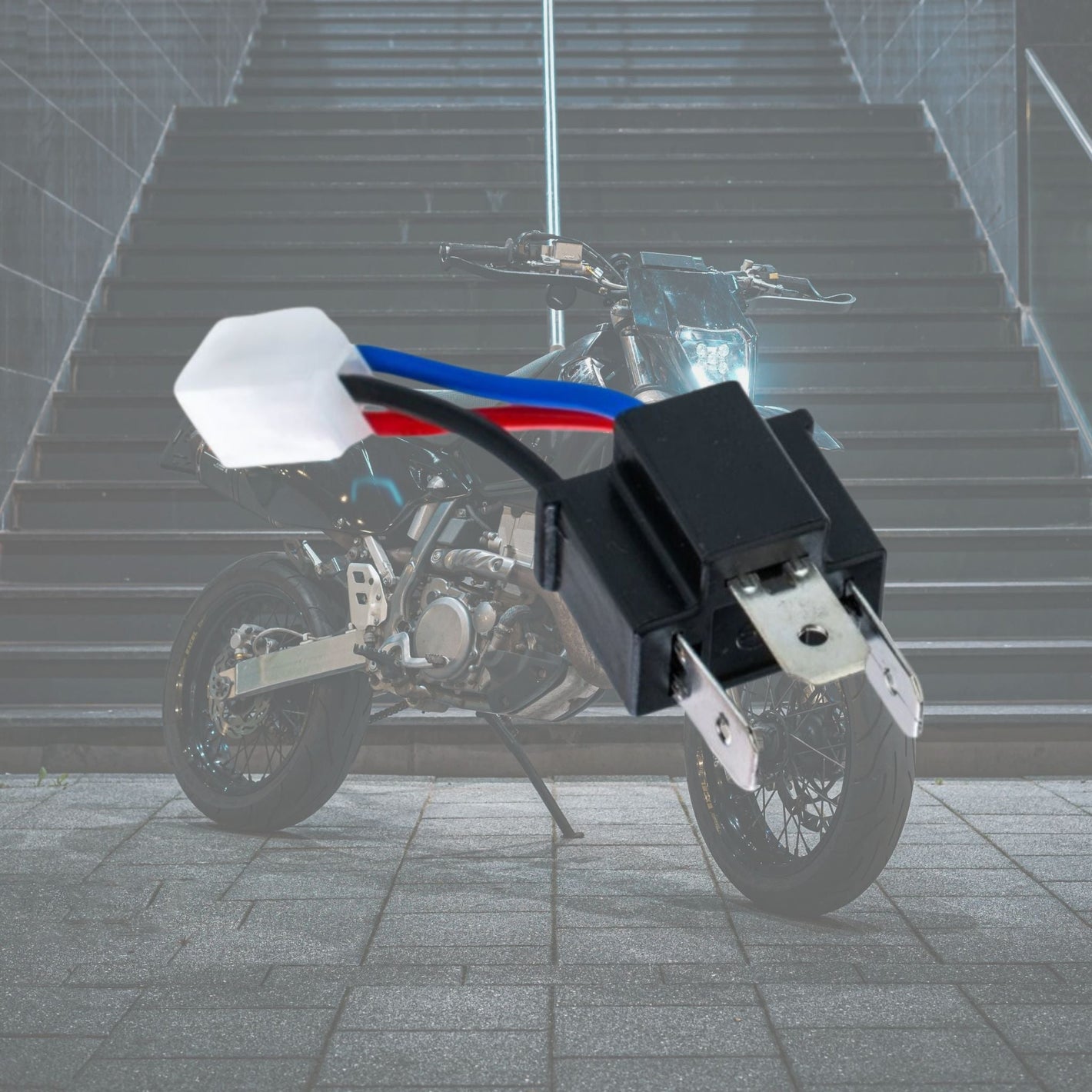 exhaust_protector - thebrapshop - headlight_vinyl - hoodie - t-shirt - legalize_wheelies - braap - braaap - brap - wheelie - supermoto - supermotard - sm - motard