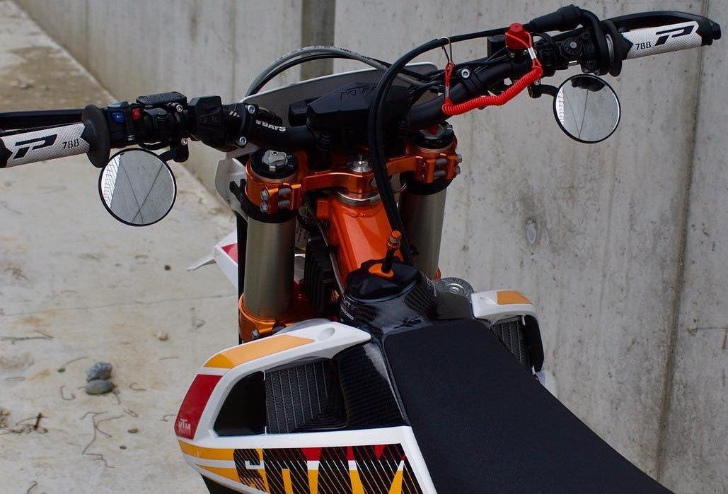 #handlebar_mirrors# - #moto_mirrors# - #supermoto# - #spiegel# - #supermoto_mirrors#