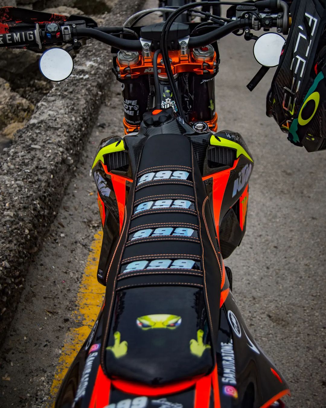 #handlebar_mirrors# - #moto_mirrors# - #supermoto# - #spiegel# - #supermoto_mirrors#