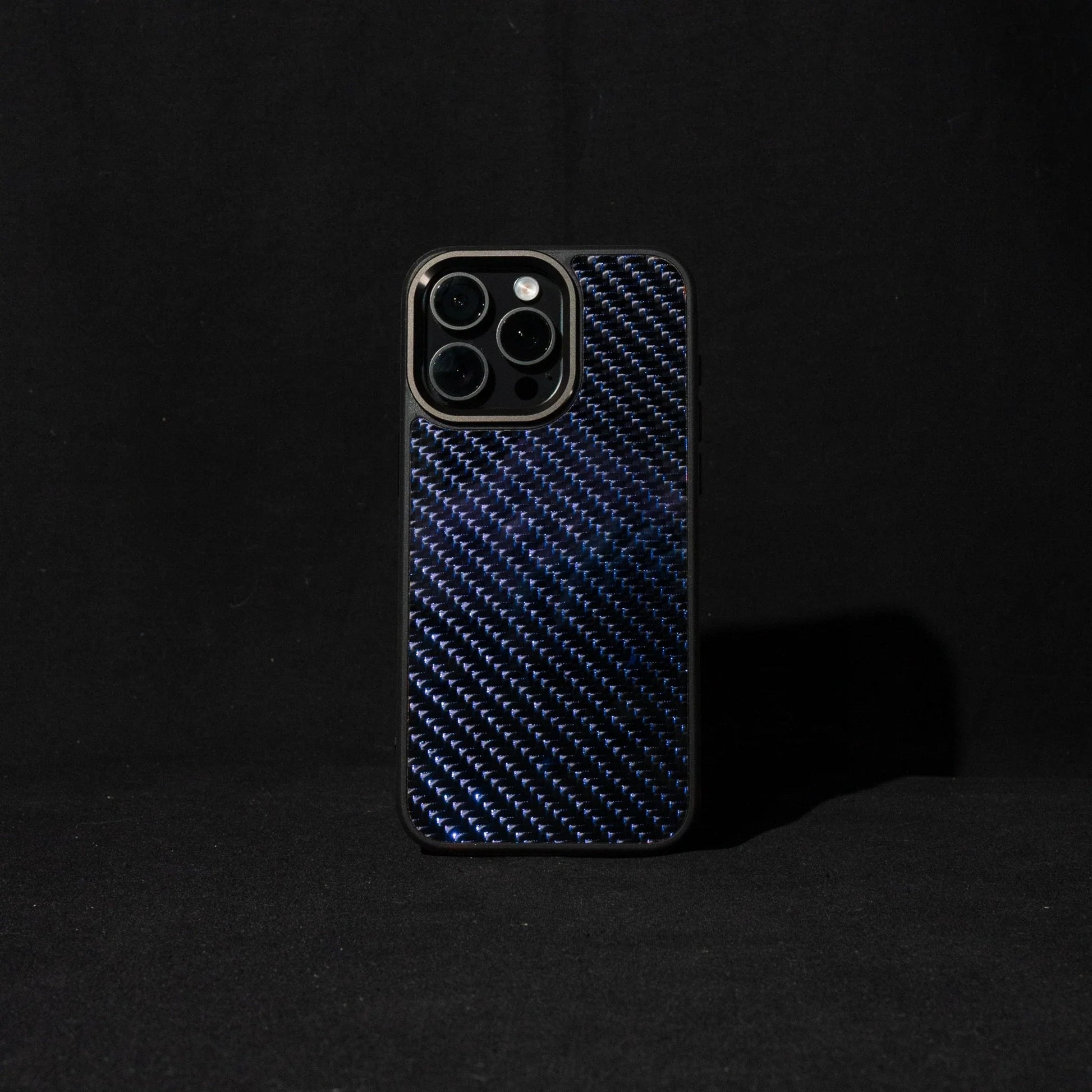 IPHONE CARBON FIBER PHONE CASE - Thebrapshop