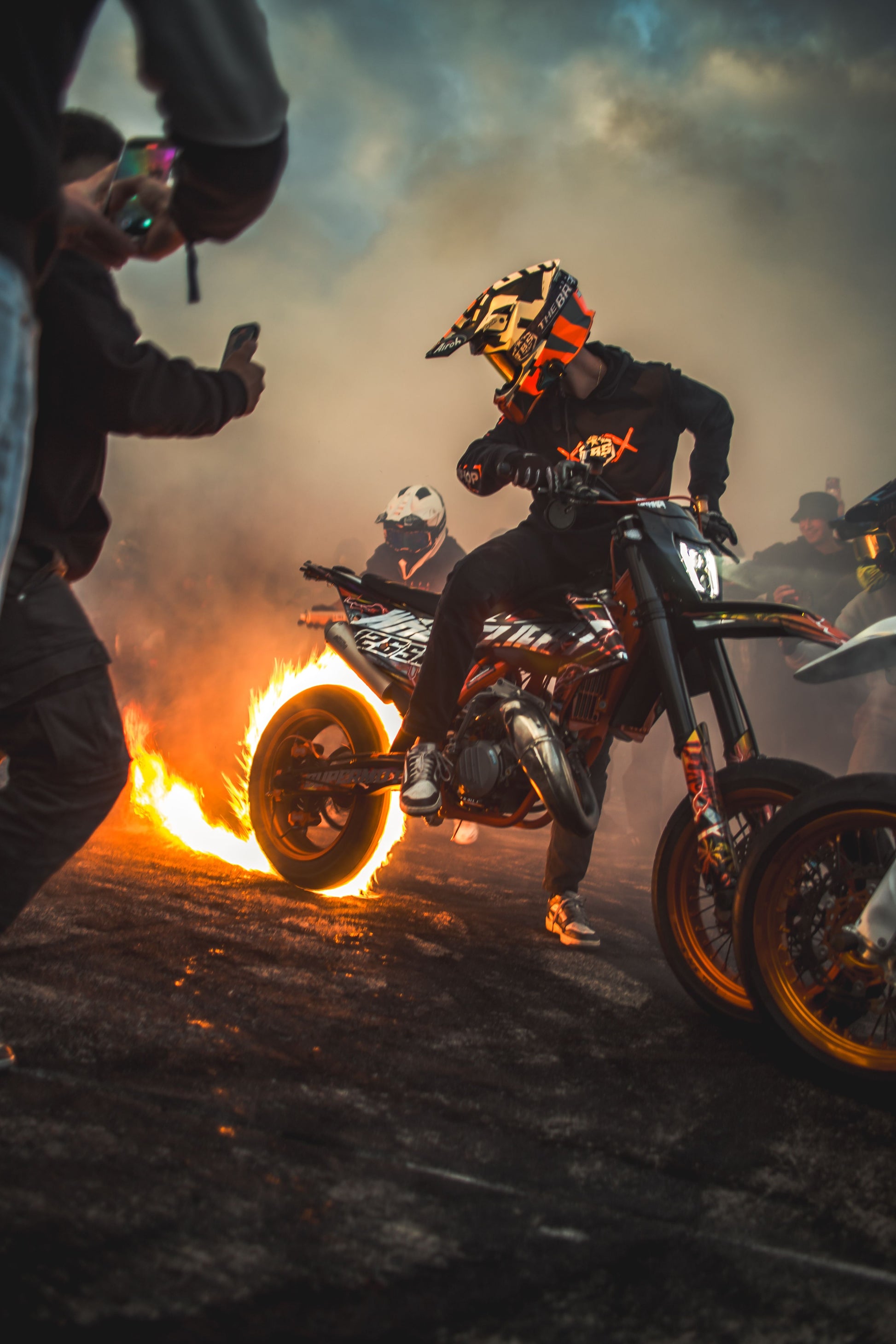 LEGALIZE WHEELIES HOODIES - Thebrapshop