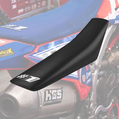 ONE GRIPPER V2 SEATCOVERS - Thebrapshop