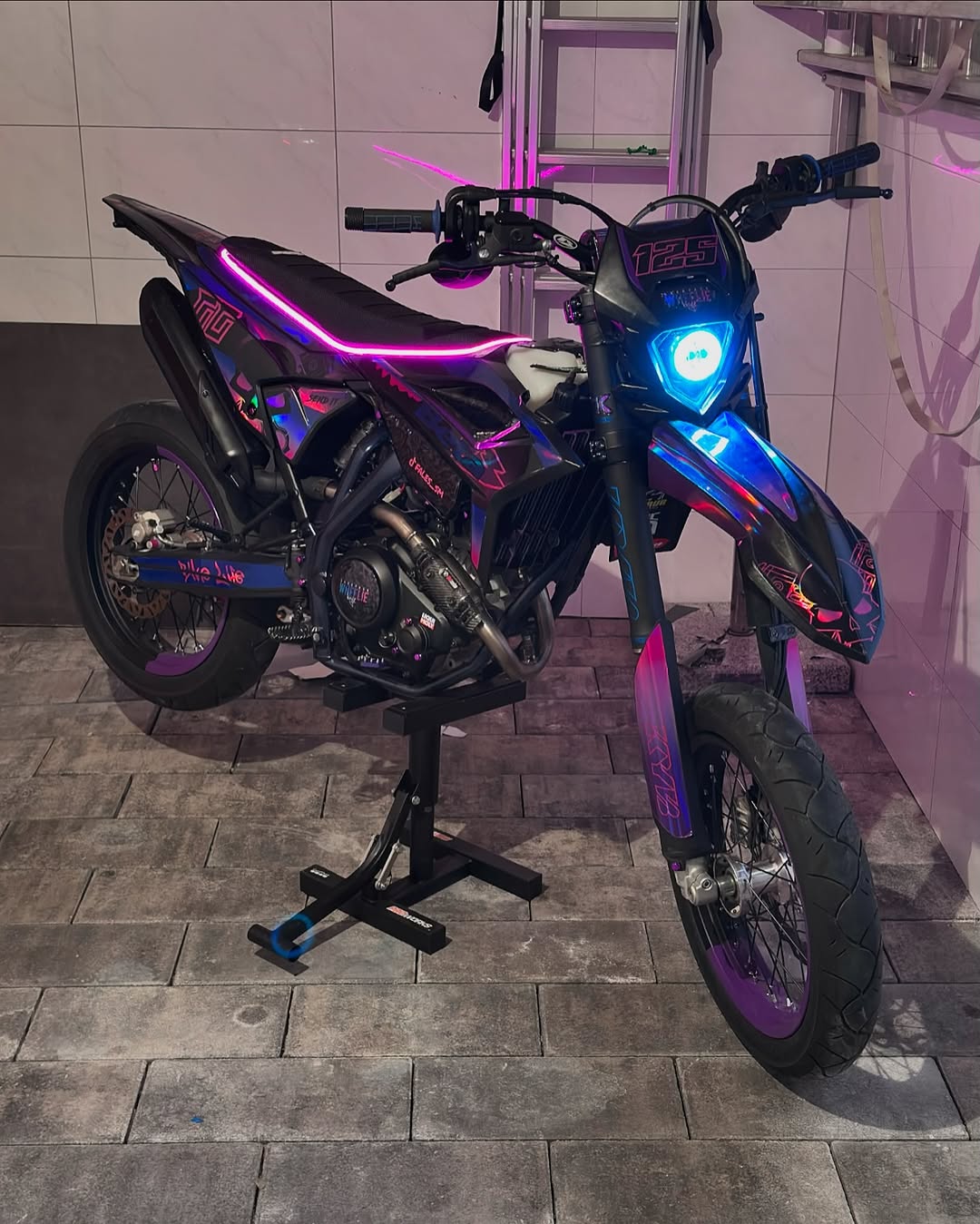 RGB SEATGLOW - Thebrapshop