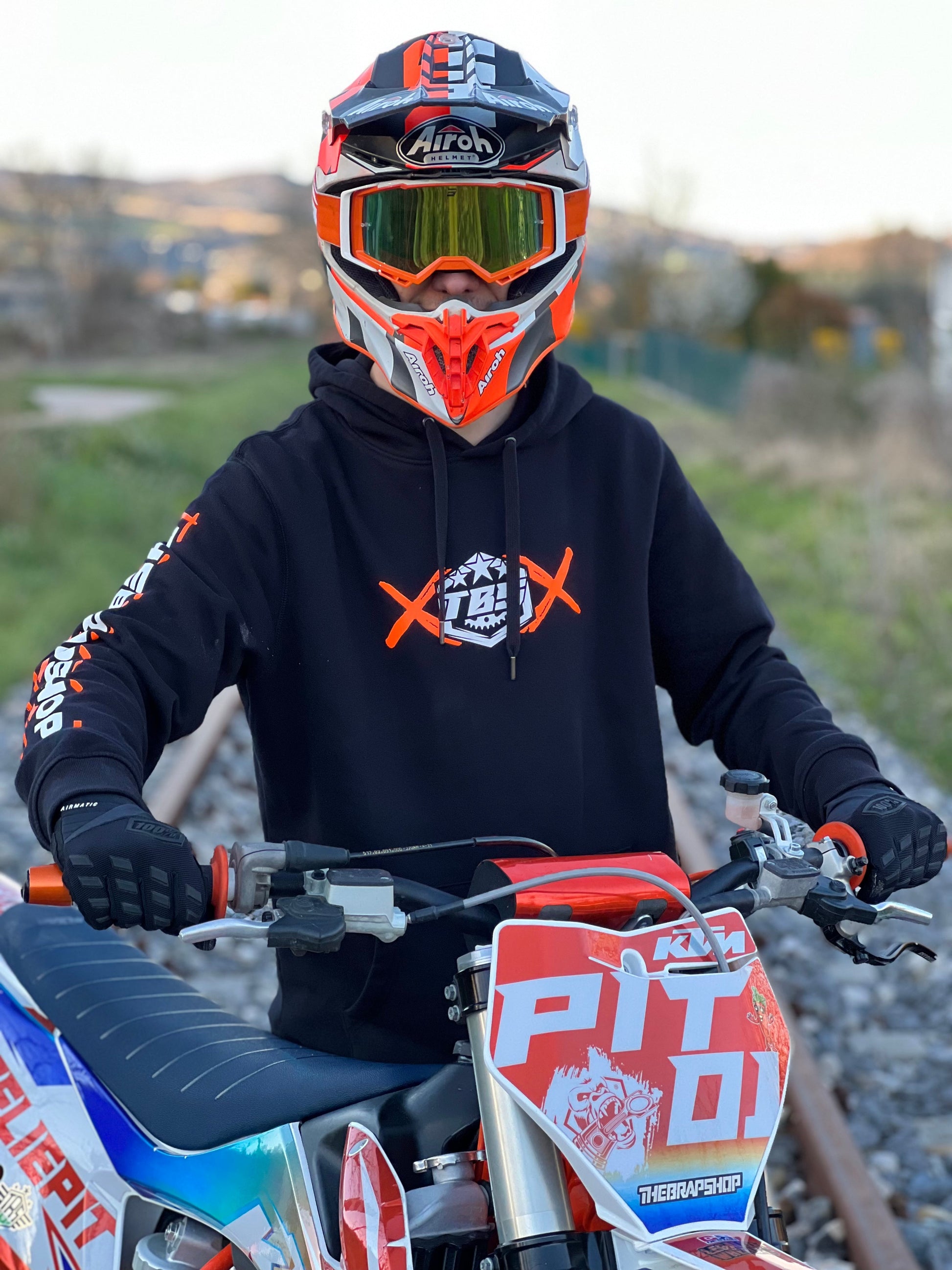 LEGALIZE WHEELIES HOODIES - Thebrapshop