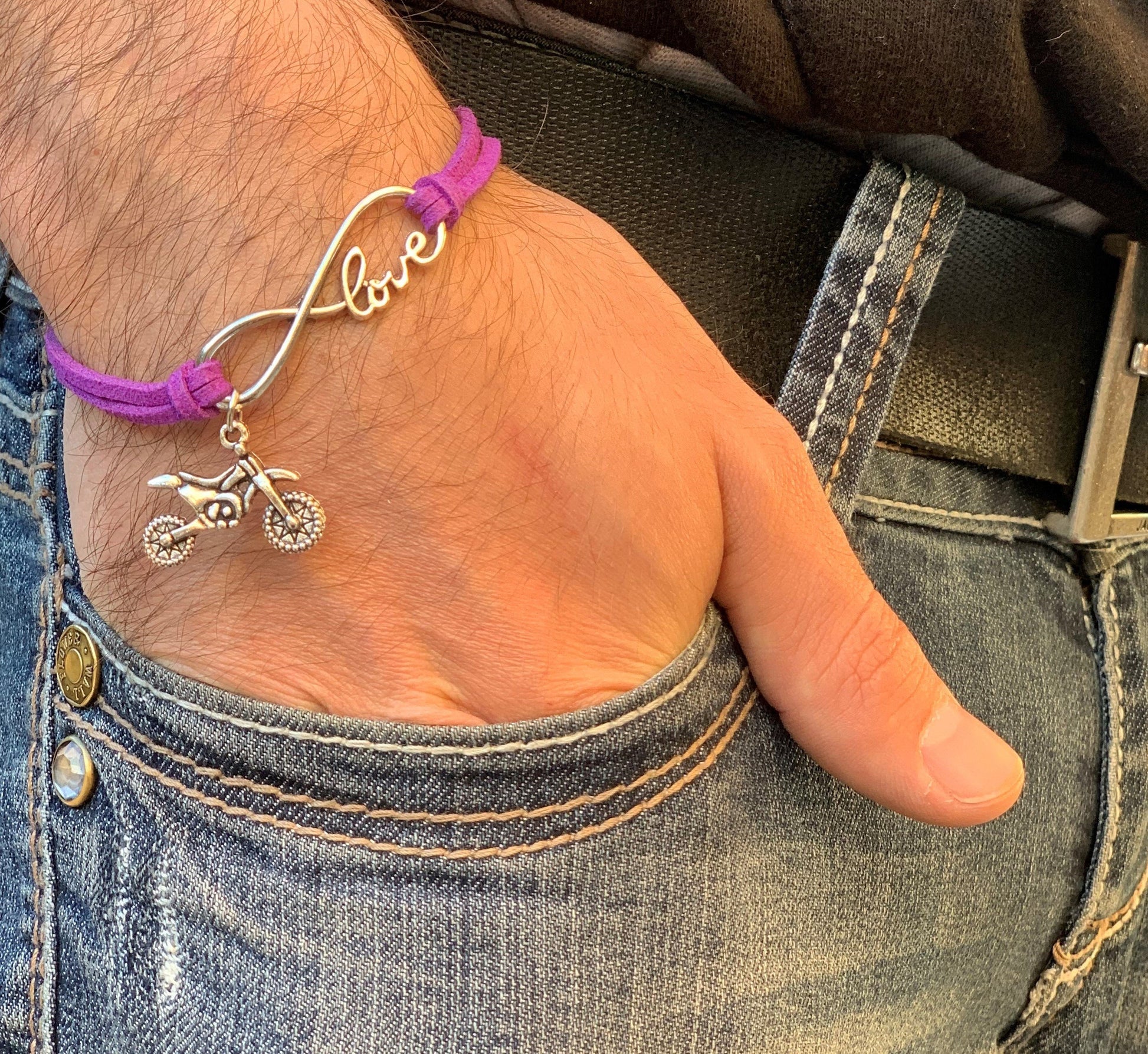 LOVE MOTO CHARM BRACELETS - Thebrapshop