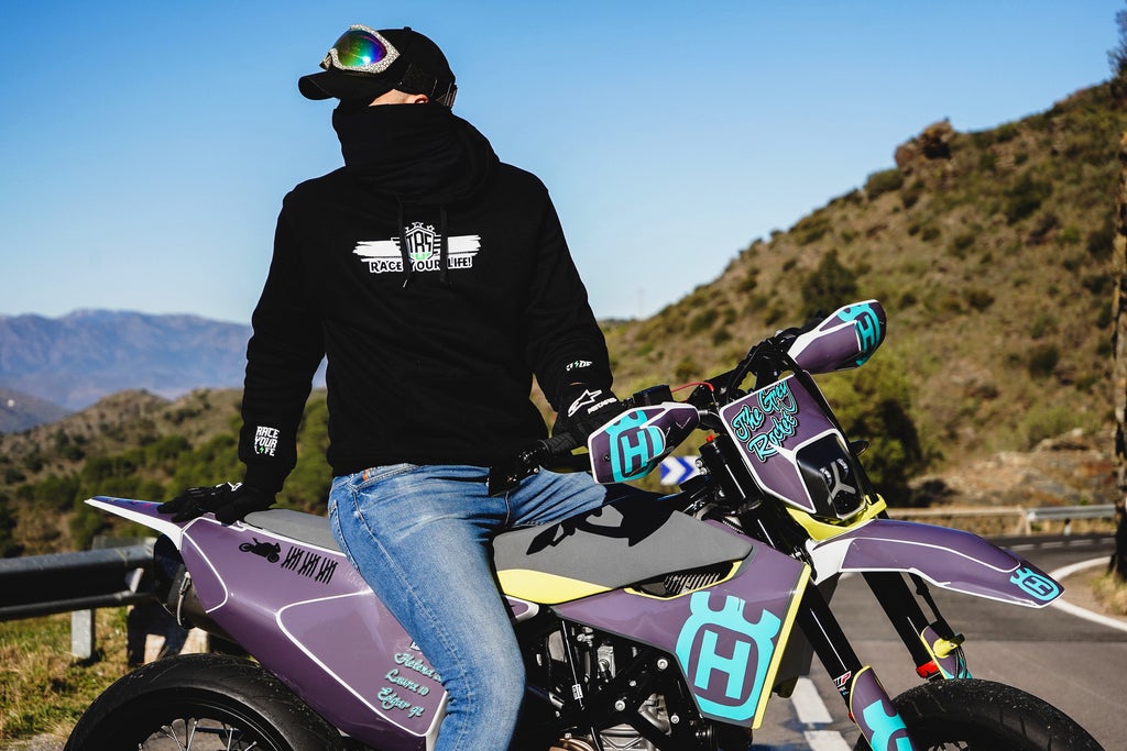 RACE YOUR LIFE! - BLACK HOODIES - Thebrapshop