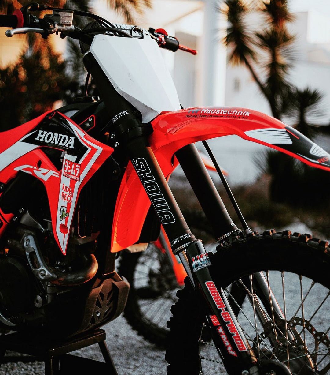 SHOWA FULL FORK KITS - Thebrapshop