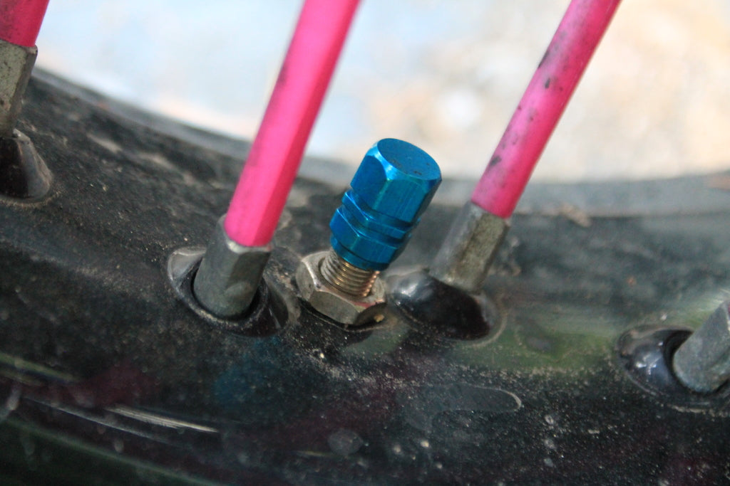 WHEEL VALVE CAPS - Thebrapshop